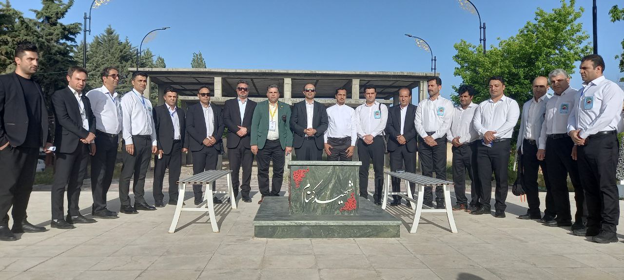 ادای احترام خانواده ووشو به مقام شامخ شهدای گمنام