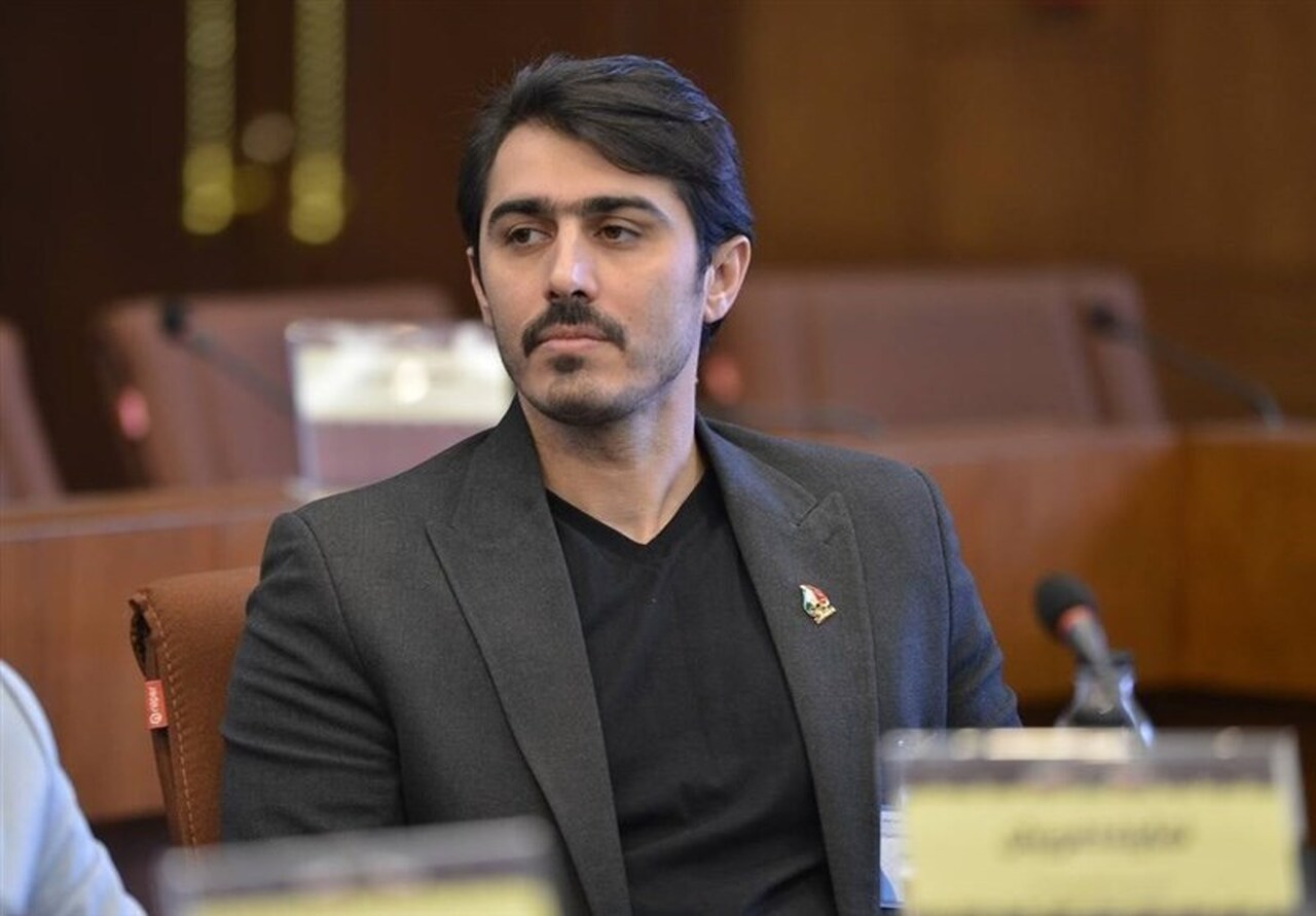 شیرآقایی: محمدسیفی با قدرت کنار ماست؛ سرشار از انگیزه برای قهرمانی هستیم