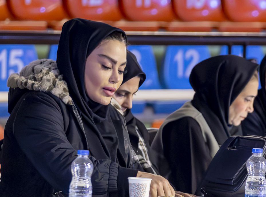 آزادپور: ترکیب نفرات اعزامی تقریباً نهایی شده؛ هیچ‌چیز برای دختران ایران غیرممکن نیست